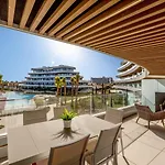 شقة Vivi Homes - Rembrandt Pool, Sauna, Gym & Sea View