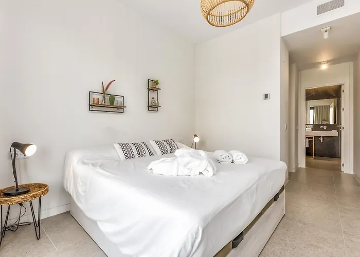 Vivi Homes - Rembrandt Pool, Sauna, Gym & Sea View * Torremolinos